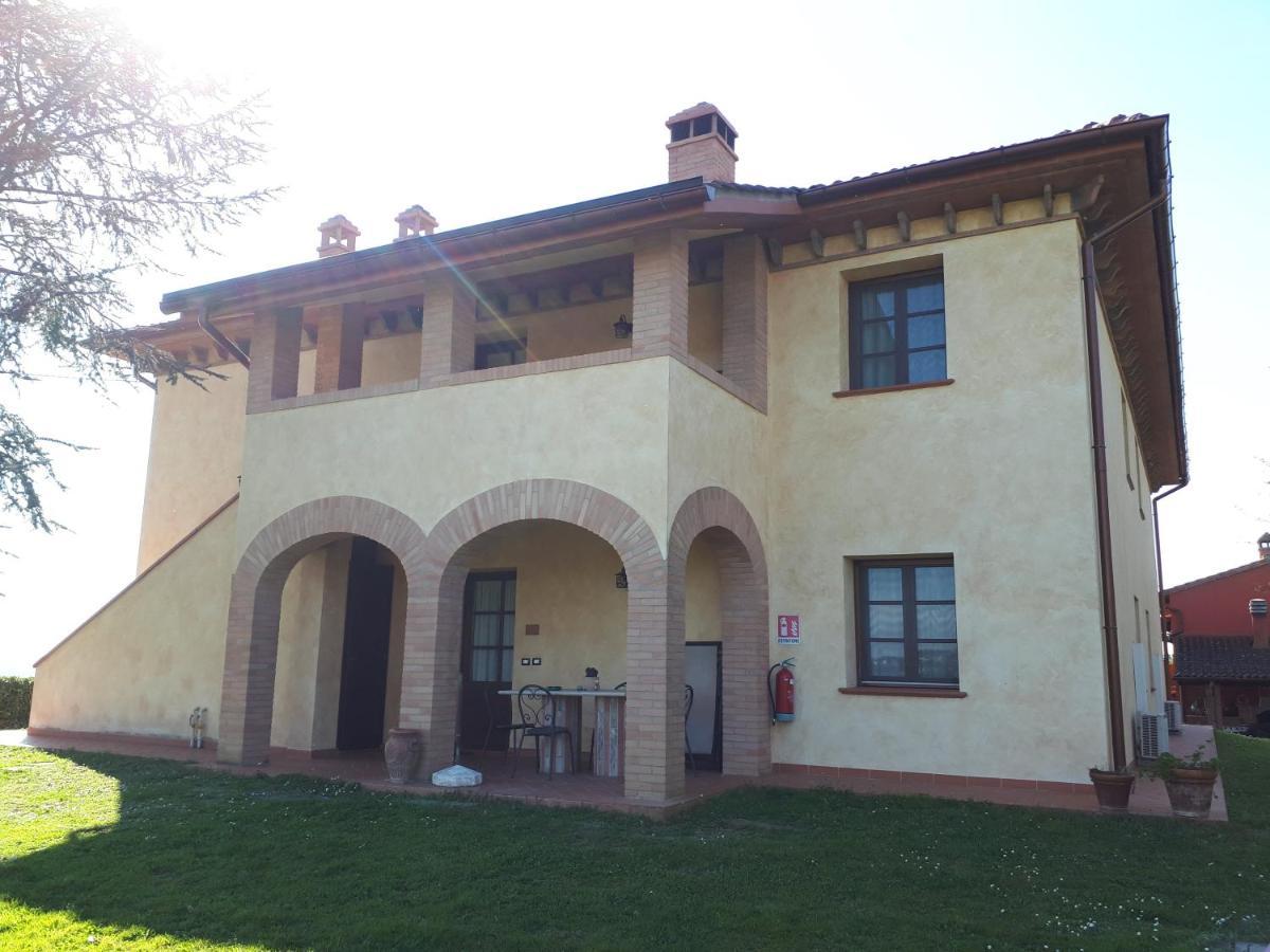 Agriturismo Montemari Villa Palaia Bagian luar foto