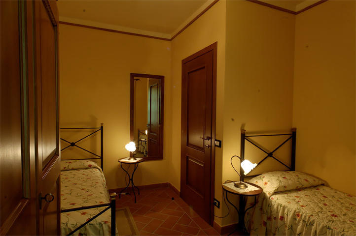 Agriturismo Montemari Villa Palaia Ruang foto