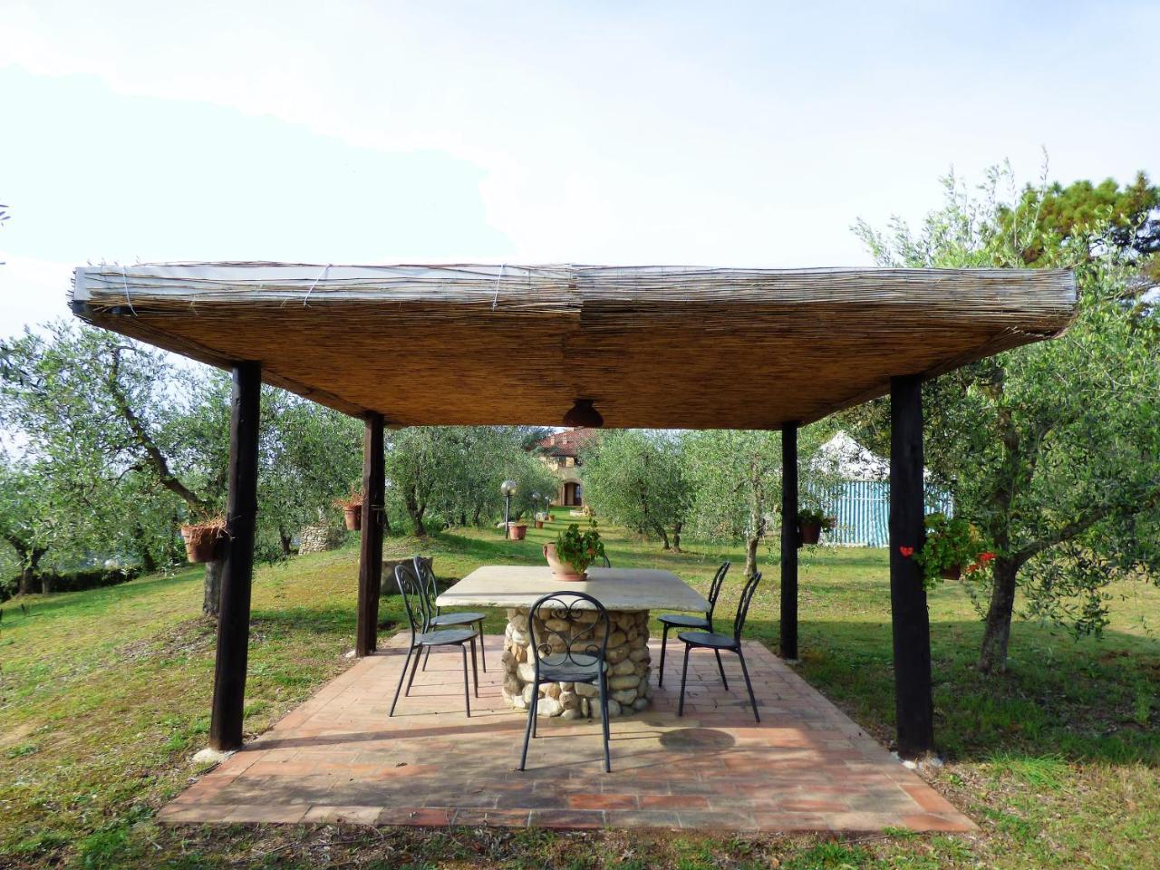 Agriturismo Montemari Villa Palaia Bagian luar foto