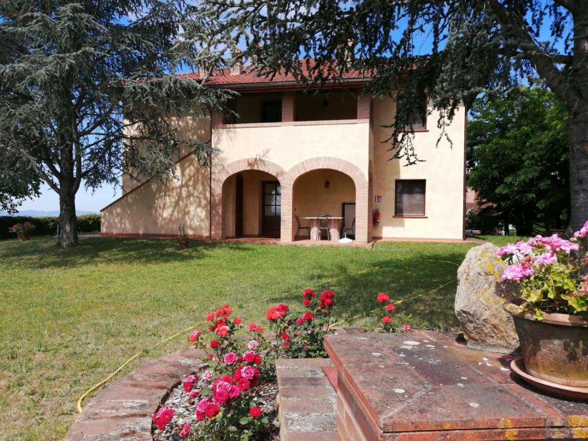 Agriturismo Montemari Villa Palaia Bagian luar foto